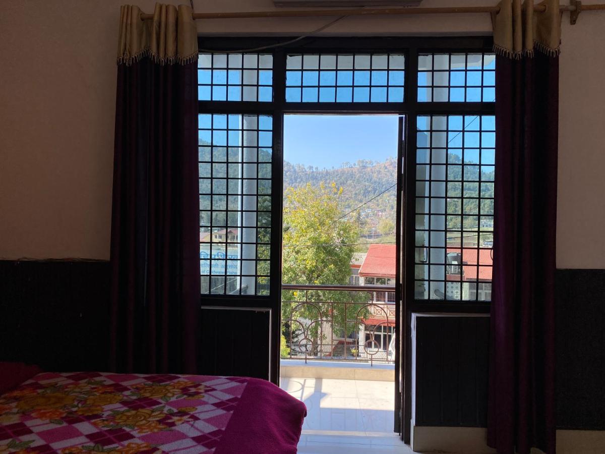 Bhīm Tāl Kanara Hotel מראה חיצוני תמונה