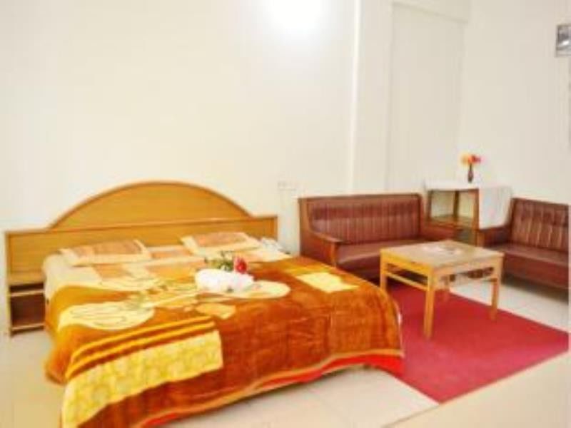 Bhīm Tāl Kanara Hotel מראה חיצוני תמונה